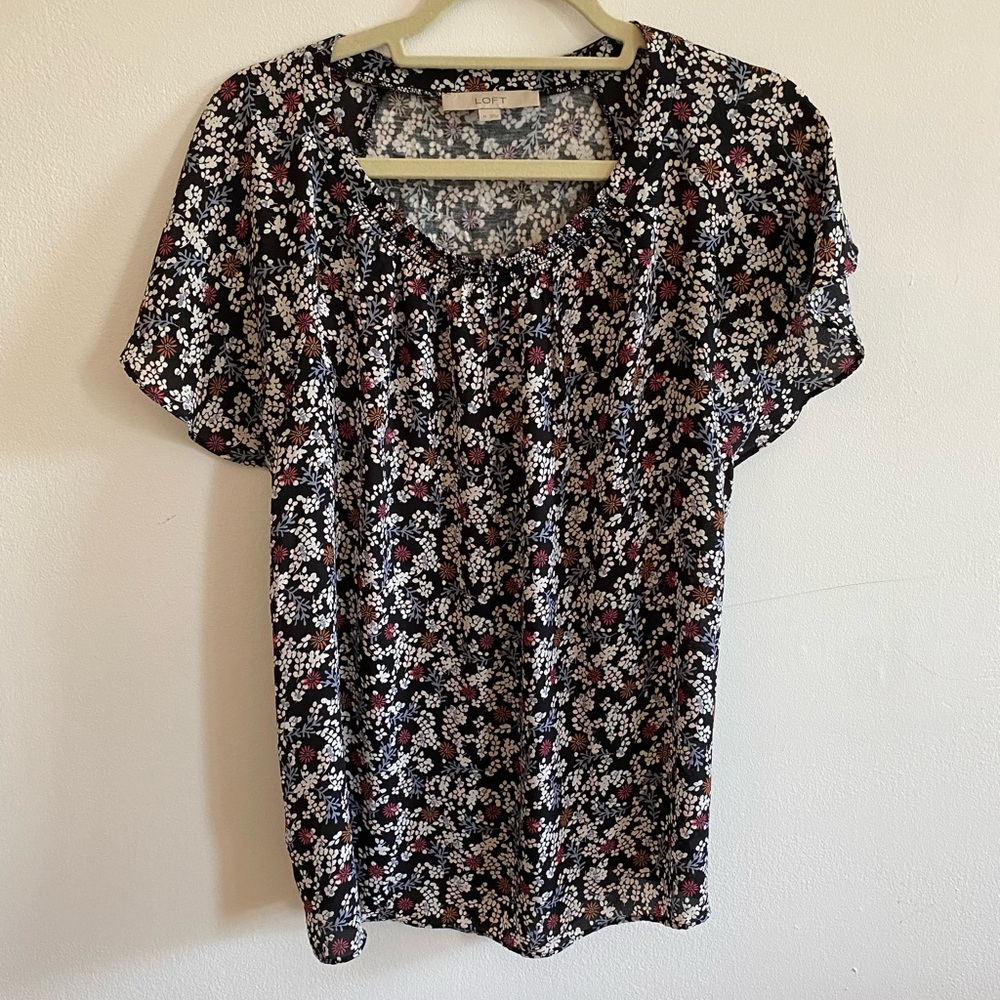 Loft flower blouse (black, blue, pink, and orange)